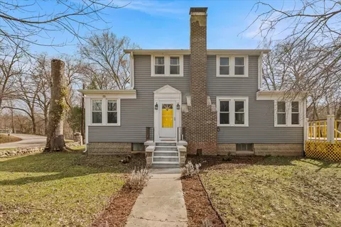 1418 Winaki Trl, Algonquin, IL 60102