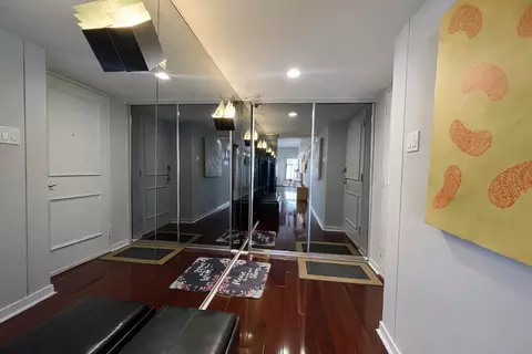 Entry Way - 175 E Delaware Pl #6706, Chicago, IL 60611 photo 2 of 4