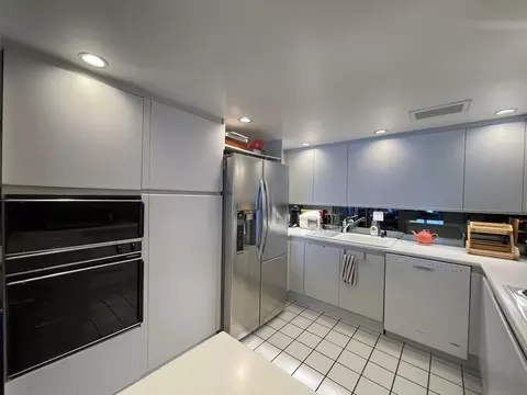 Kitchen - 175 E Delaware Pl #6706, Chicago, IL 60611 photo 2 of 3