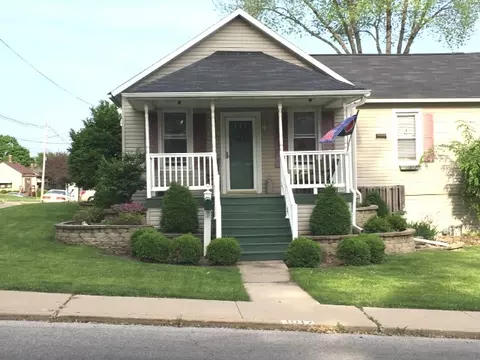 Exterior - 1017 Pulaski St, Peru, IL 61354 photo 3 of 3