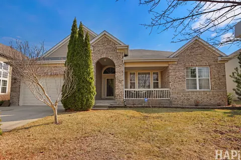 9490 Diana Ln, Huntley, IL 60142