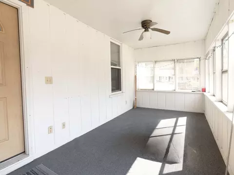 Exterior - 420 E Benton St, Morris, IL 60450 photo 3 of 5