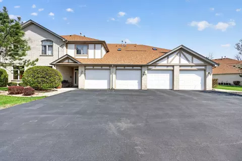 6420 Pine Trail Ln #1, Tinley Park, IL 60477