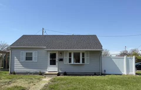 935 Keough Dr E, Murphysboro, IL 62966