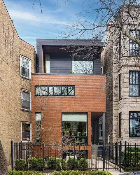 2249 N Burling St, Chicago, IL 60614