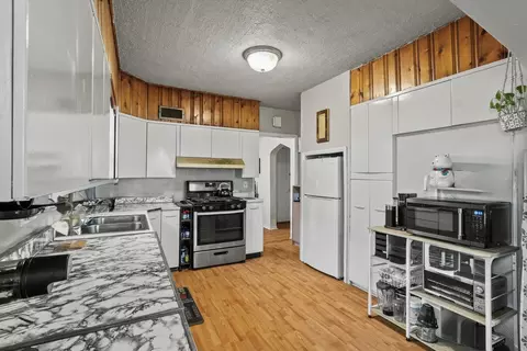 4820 W Haddon Ave, Chicago, IL 60651 photo 7