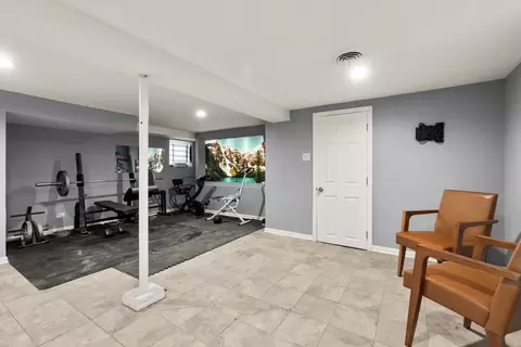 4820 W Haddon Ave, Chicago, IL 60651 photo 19