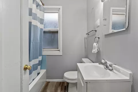 4820 W Haddon Ave, Chicago, IL 60651 photo 13