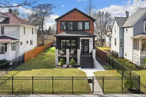 4218 N Kildare Ave, Chicago, IL 60641