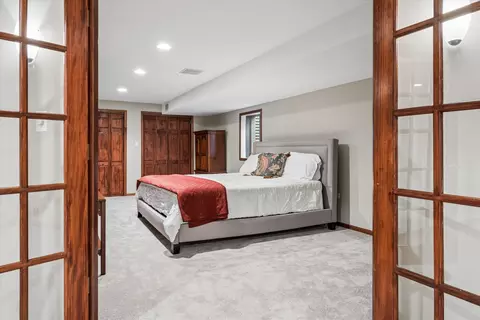 Bedroom - 4233 Oaksbury Ln, Rolling Meadows, IL 60008 photo 6 of 6