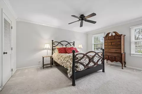 Bedroom - 4233 Oaksbury Ln, Rolling Meadows, IL 60008 photo 1 of 6