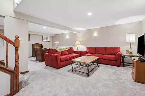 Other - 4233 Oaksbury Ln, Rolling Meadows, IL 60008 photo 5 of 6