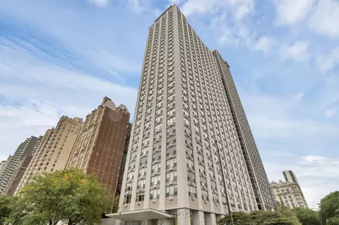 1550 N Lake Shore Dr #2A, Chicago, IL 60610