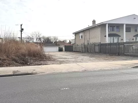 4825 S Central Ave, Chicago, IL 60638
