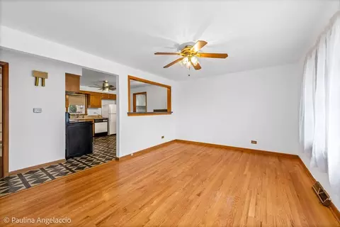 Living - 4618 Custer Ave, Brookfield, IL 60513 photo 2 of 2