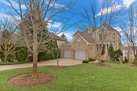 38856 N Cedar Crest Dr, Lake Villa, IL 60046