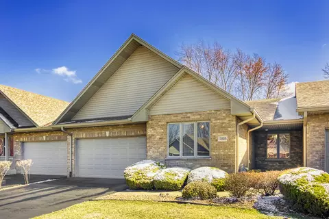 17805 Marley Creek Blvd, Orland Park, IL 60467