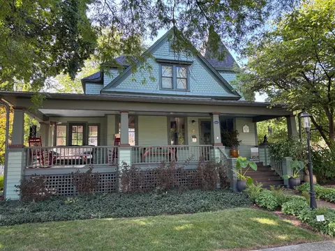 Undisclosed, Glen Ellyn, IL 60137