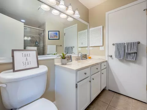 1000 Devonshire Ave, Naperville, IL 60540 photo 14