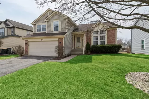204 Buckingham Dr, Grayslake, IL 60030