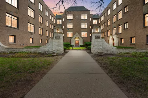 734 Noyes St #O2, Evanston, IL 60201