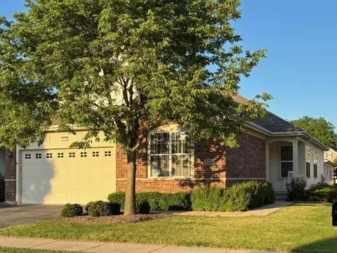 3707 Idlewild Ln, Naperville, IL 60564