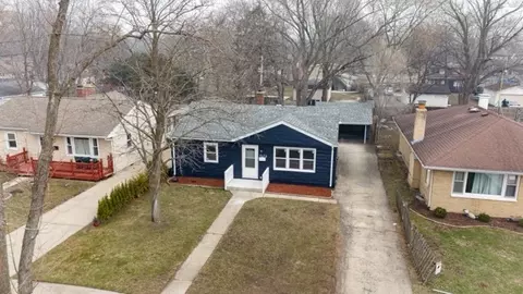 2315 Elim Ave, Zion, IL 60099