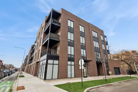 504 N Leavitt St #406, Chicago, IL 60612