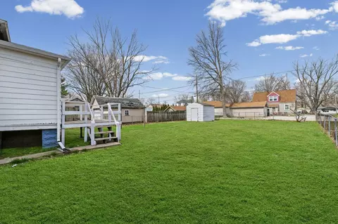 Exterior - 232 W William St, Bement, IL 61813 photo 3 of 9