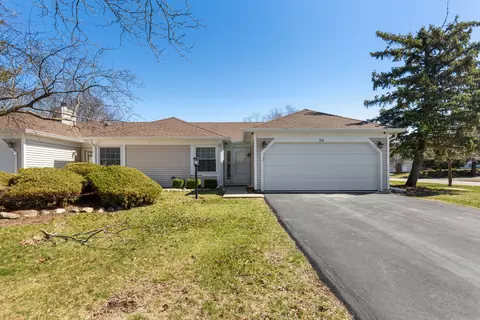 314 Whitewood Dr, Streamwood, IL 60107