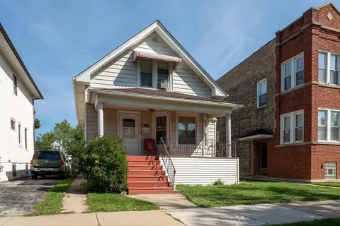 4541 N Harding Ave, Chicago, IL 60625