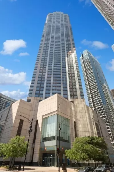 512 N Mcclurg Ct #4505, Chicago, IL 60611