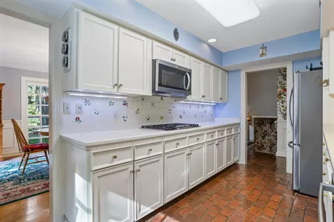 Kitchen - 812 Dodds Dr, Champaign, IL 61820 photo 1 of 3