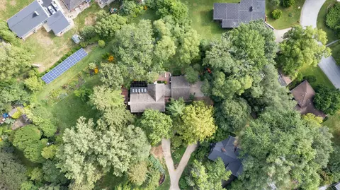 View/Area - 812 Dodds Dr, Champaign, IL 61820 photo 2 of 3