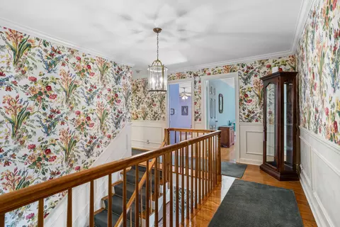 Entry Way - 812 Dodds Dr, Champaign, IL 61820 photo 3 of 5