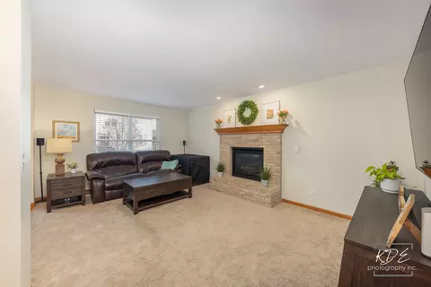 Living - 1711 Red Maple Dr, Plainfield, IL 60586 photo 2 of 2
