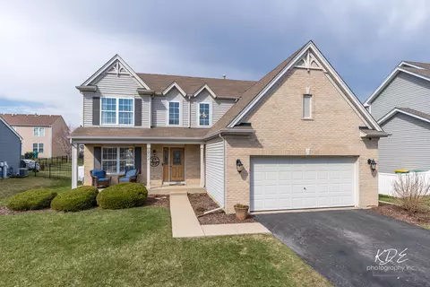 Exterior - 1711 Red Maple Dr, Plainfield, IL 60586 photo 2 of 6