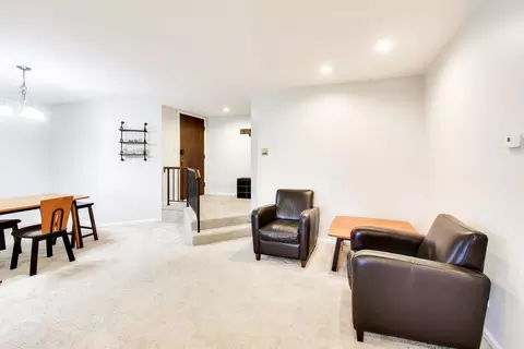 Living - 1048 Harbour Ct #2B, Wheeling, IL 60090 photo 2 of 4