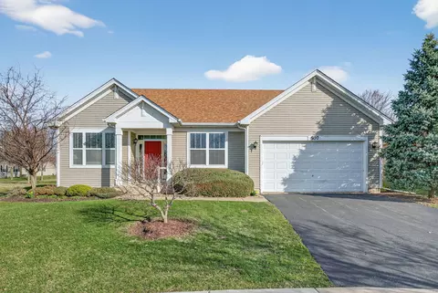 507 Homeview Dr, Oswego, IL 60543