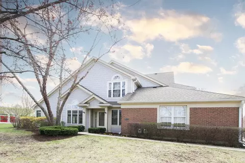 1652 Cayman Ct #1, Bartlett, IL 60103
