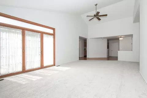 Living - 1652 Cayman Ct #1, Bartlett, IL 60103 photo 4 of 5