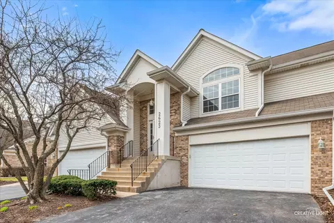 2623 Old Woods Trl #2623, Plainfield, IL 60586