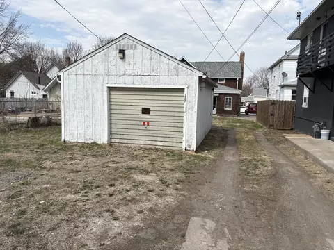 2428 5th Ave, Moline, IL 61265 photo 5