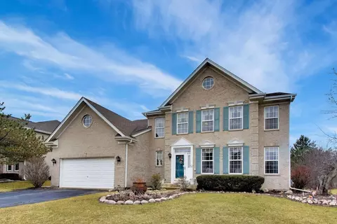 Exterior - 5355 Galloway Dr, Hoffman Estates, IL 60192 photo 2 of 5