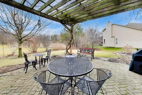 Other - 5355 Galloway Dr, Hoffman Estates, IL 60192 photo 4 of 5