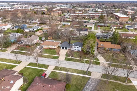View/Area - 600 Baxter Ln, Hoffman Estates, IL 60169 photo 4 of 9