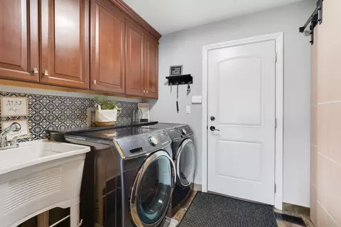 Other - 705 Ascot Ct, Hoffman Estates, IL 60169 photo 1 of 3
