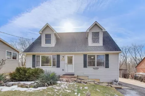 25097 W Buena Ave, Lake Villa, IL 60046