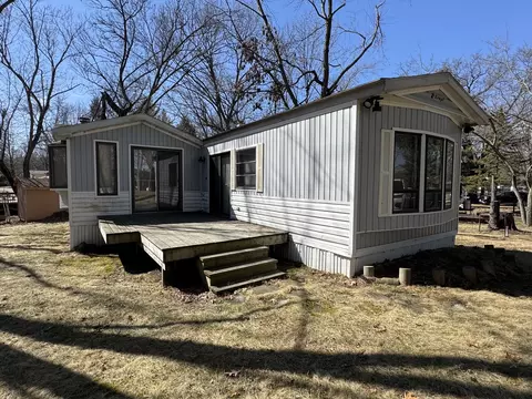 2-148 Woodhaven Lks, Sublette, IL 61367