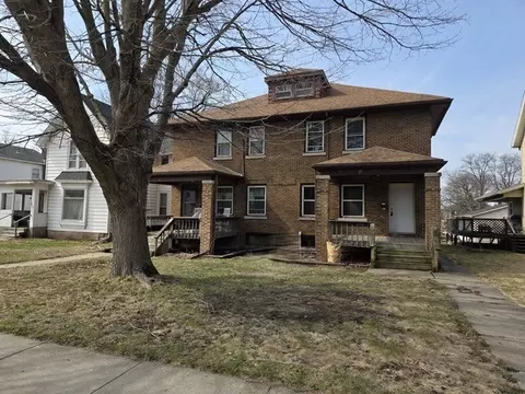 607 2nd Ave, Sterling, IL 61081